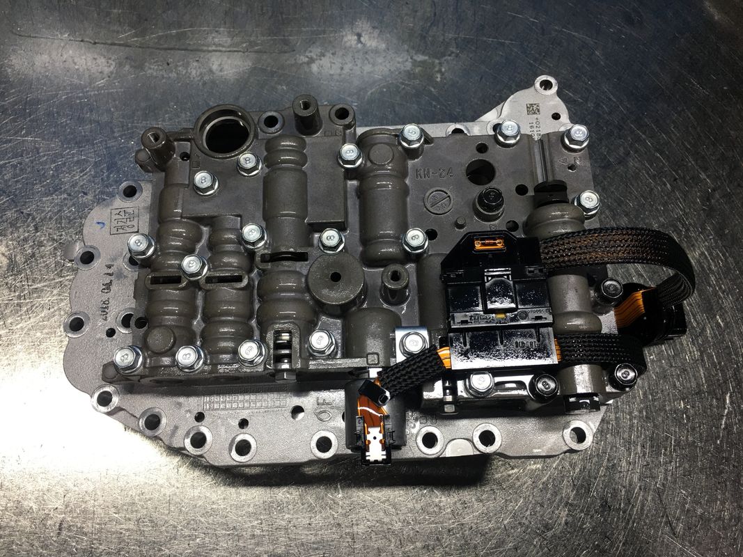 K2500 A4CF1 Corpo da válvula de transmissão OEM NO 4621023000 4621023020 para Hyundai Kia Parts