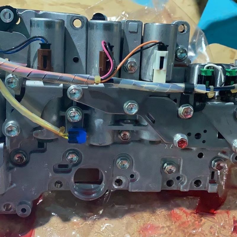 Reconstrução do corpo da válvula de transmissão para Toyota Lexus 2.5L 2.7L Teste profissional