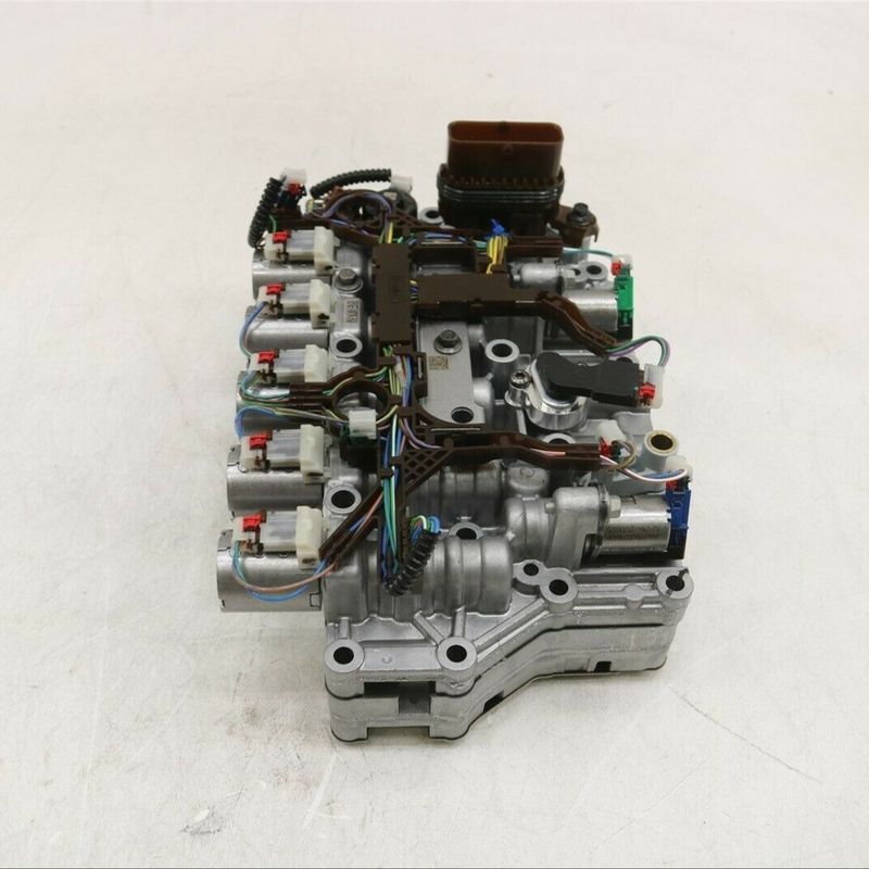 7 kg Ford Escape EDGE Transmission Part 8F24 8F35 Valve Body Assembly com consumo