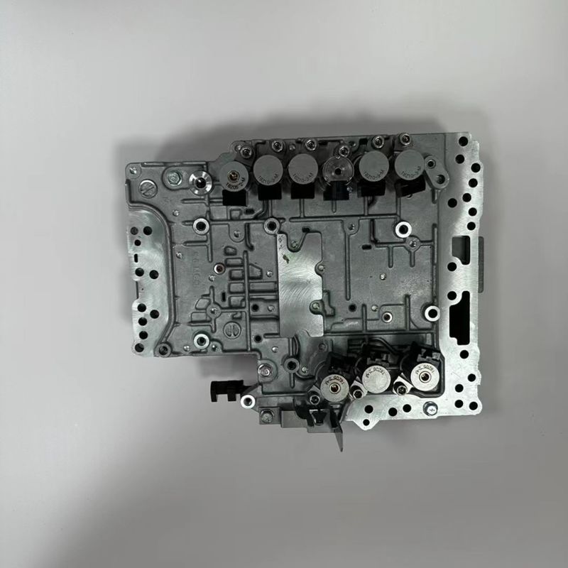 RE7R01A JR710E Corpo de válvula de transmissão para Nissan e Infiniti 2023 em tamanho 35X35X25CM