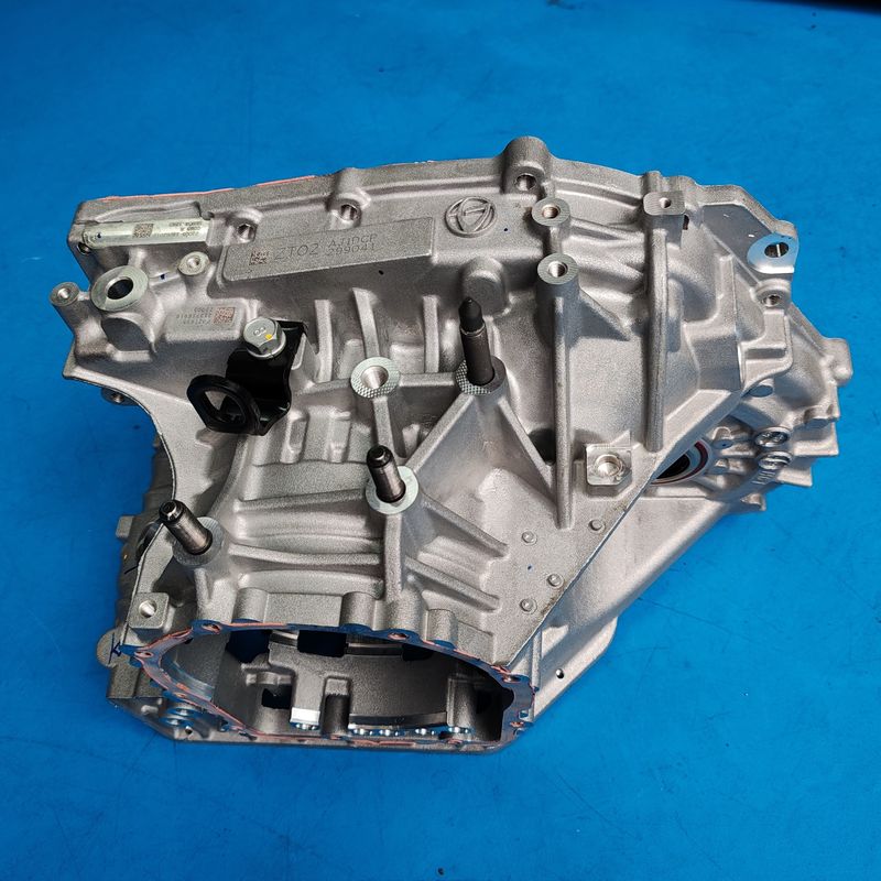 4524123005 Cobertura sub-assí Transaxle traseiro para Hyundai Kia 2008-2020 Peças de automóveis usadas