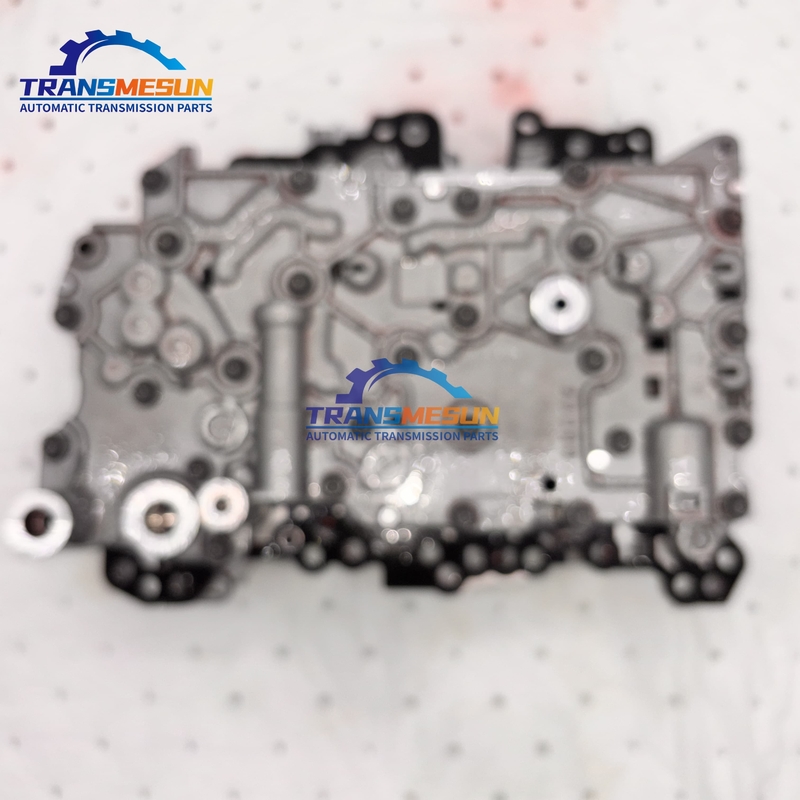 O conjunto do corpo de válvulas da transmissão automática GA8G45AW é aplicável ao Mini F54 e à versão com sensor de temperatura de óleo duplo do BMW X1 F48.